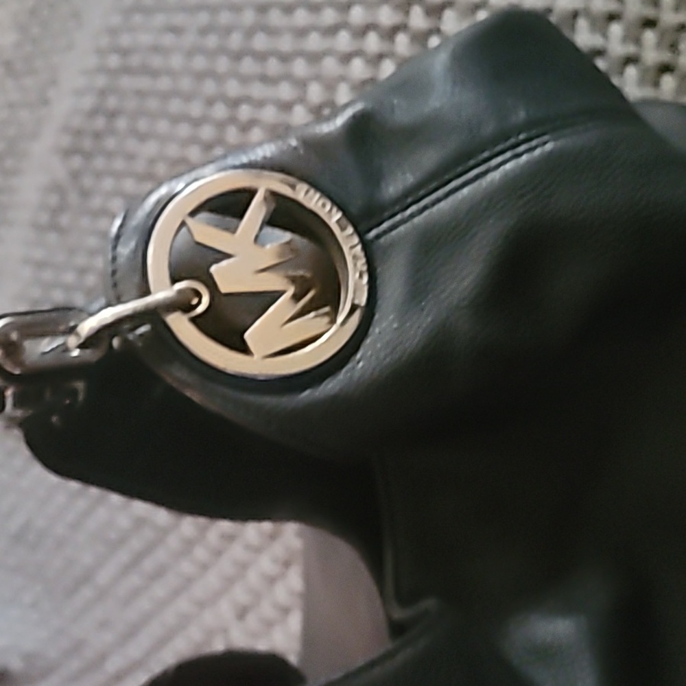 MK - Picture 2 of 6